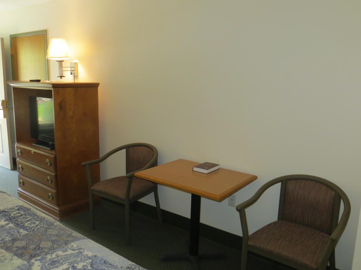 Hot Springs Village Inn Jessieville Экстерьер фото